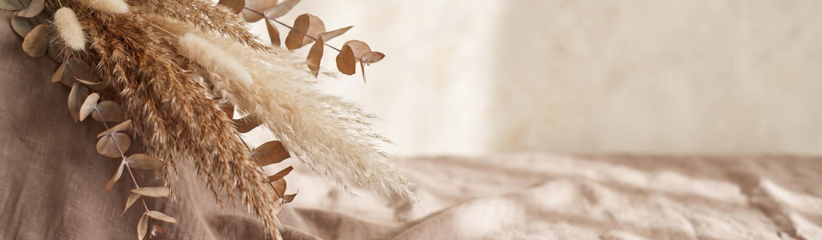 Botanical texture banner in taupe and cream tones